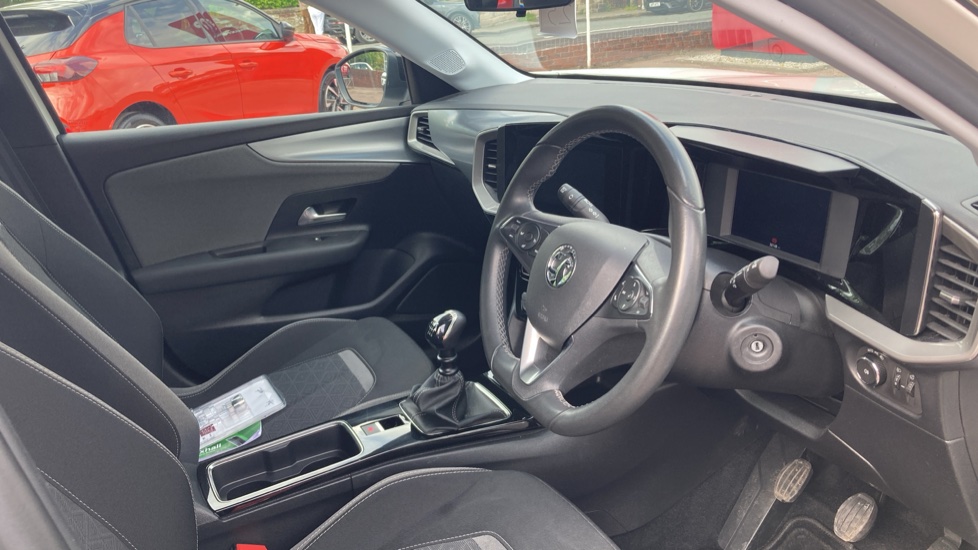Vauxhall Mokka 1.2 Turbo 100 Design 5dr Petrol Hatchback - Image 11