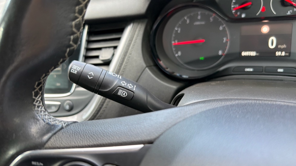 Vauxhall Grandland X 1.2 Turbo SRi Nav 5dr Petrol Hatchback - Image 27