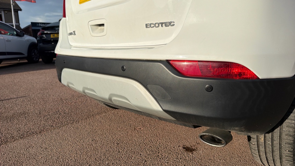 Vauxhall Mokka X 1.4T ecoTEC Design Nav 5dr Petrol Hatchback - Image 9