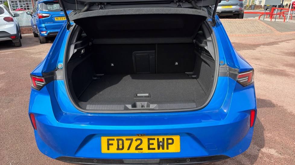 Vauxhall Astra 1.2 Turbo 130 GS Line 5dr Petrol Hatchback - Image 4