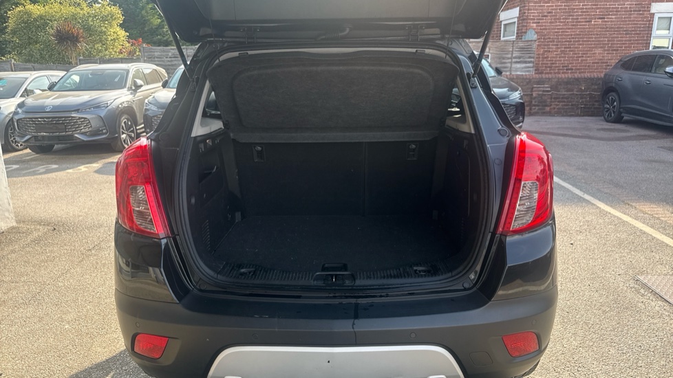 Vauxhall Mokka 1.7 CDTi SE 5dr 4WD Diesel Hatchback - Image 4