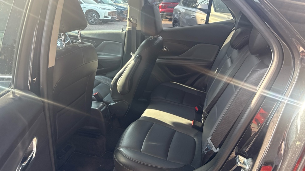 Vauxhall Mokka 1.7 CDTi SE 5dr 4WD Diesel Hatchback - Image 16