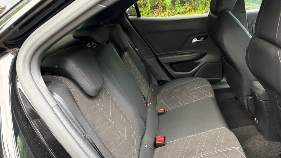 Vauxhall Mokka 1.2 Turbo Ultimate 5dr Auto Petrol Hatchback - Image 18