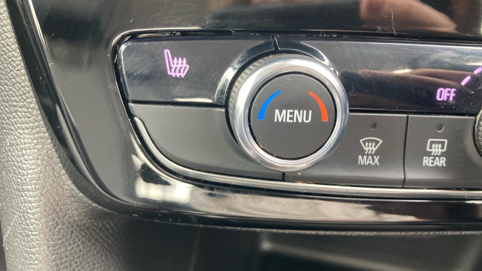 Vauxhall Mokka 100kW Elite Nav Premium 50kWh 5dr Auto Electric Hatchback - Image 31