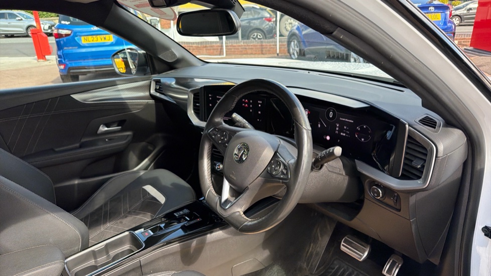 Vauxhall Mokka 1.2 Turbo Ultimate 5dr Auto Petrol Hatchback - Image 16
