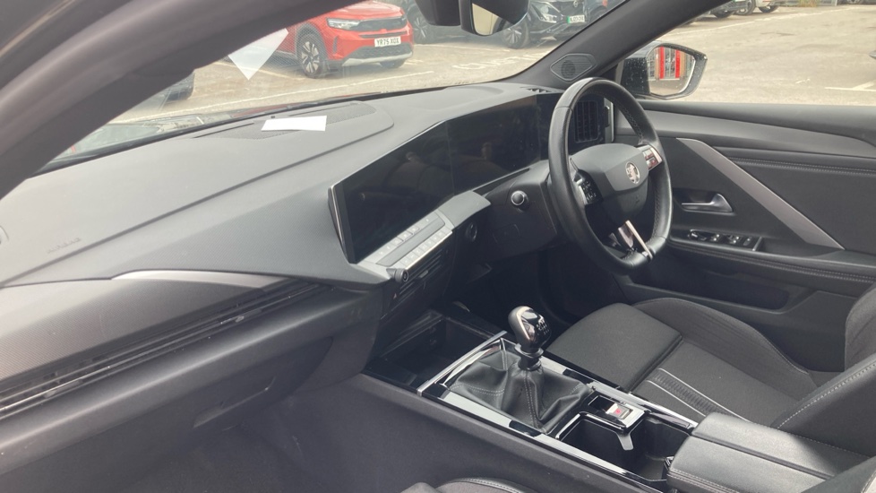 Vauxhall Astra 1.2 Turbo 130 GS 5dr Petrol Hatchback - Image 9