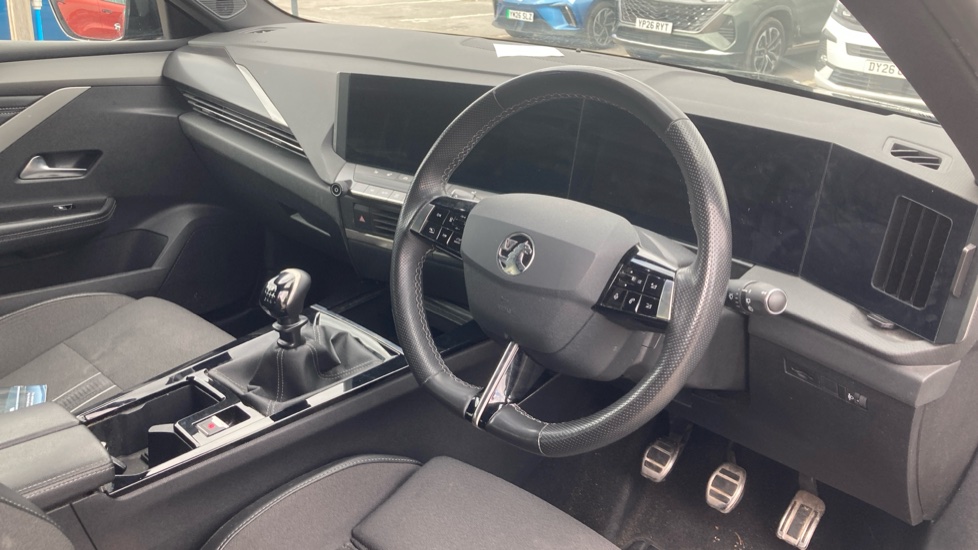 Vauxhall Astra 1.2 Turbo 130 GS 5dr Petrol Hatchback - Image 11