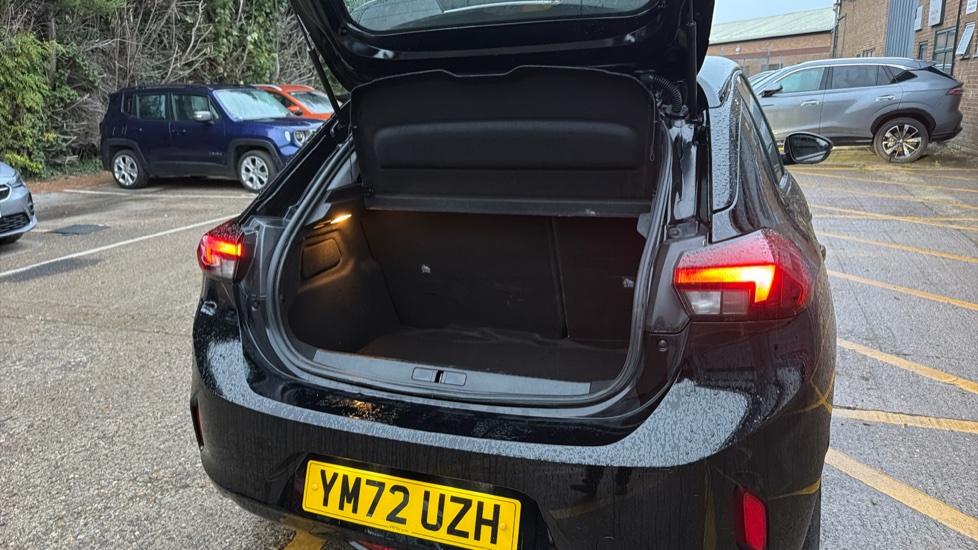 Vauxhall Corsa 1.2 Design 5dr Petrol Hatchback - Image 12
