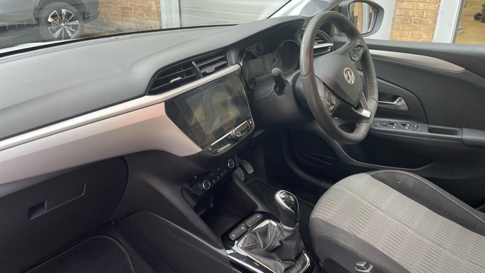 Vauxhall Corsa 1.2 Design 5dr Petrol Hatchback - Image 9