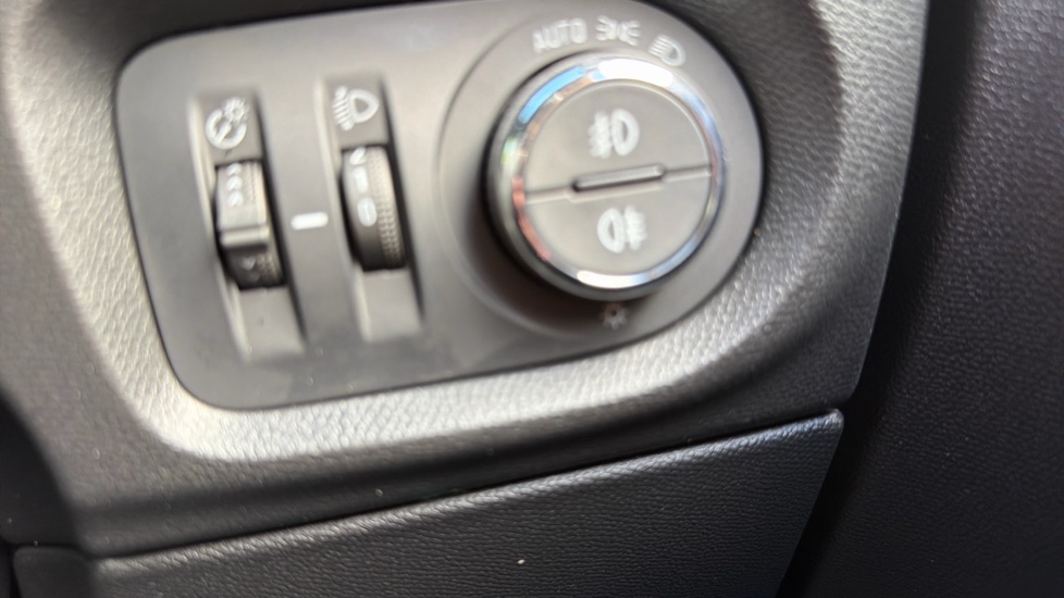 Vauxhall Corsa 1.2 GS Line 5dr Petrol Hatchback - Image 27