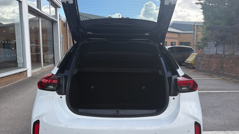 Vauxhall Corsa 1.2 GS 5dr Petrol Hatchback - Image 4