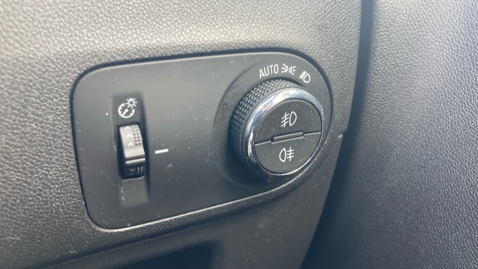Vauxhall Crossland 1.2 Turbo GS 5dr Petrol Hatchback - Image 28