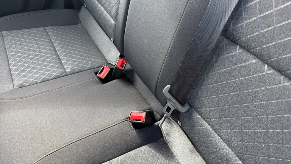MG MG3 1.5 SE 5dr Petrol Hatchback - Image 17