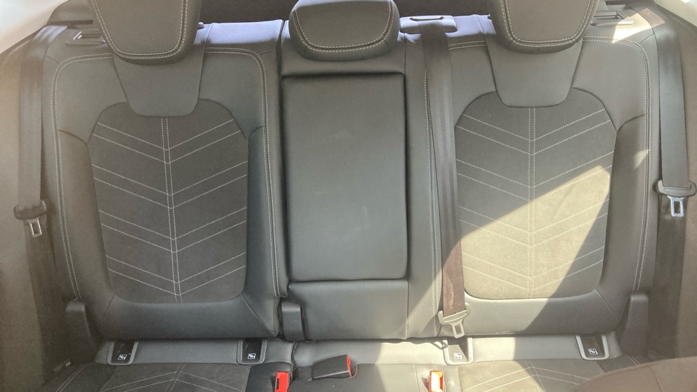 Vauxhall Grandland 1.2 Turbo Ultimate 5dr Petrol Hatchback - Image 15