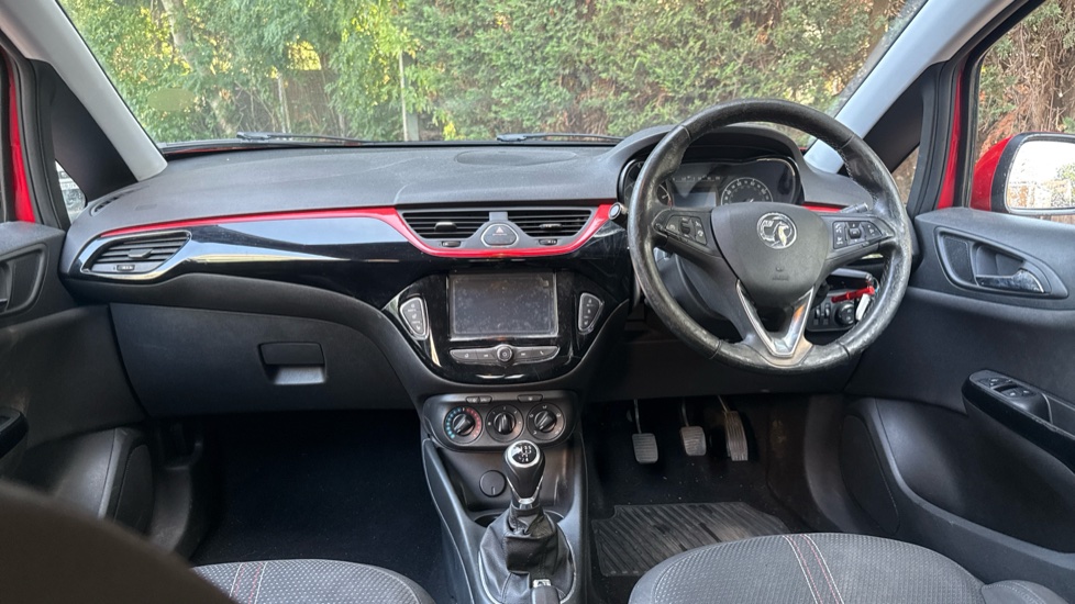 Vauxhall Corsa 1.4 [75] Griffin 5dr Petrol Hatchback - Image 10