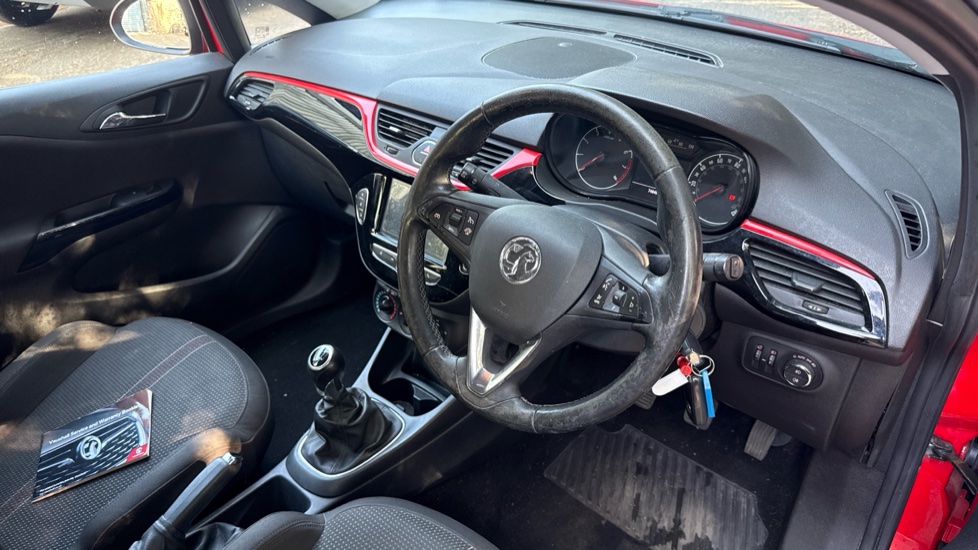 Vauxhall Corsa 1.4 [75] Griffin 5dr Petrol Hatchback - Image 11