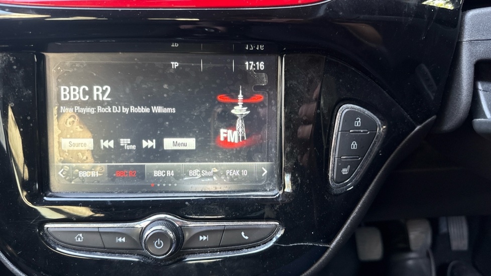 Vauxhall Corsa 1.4 [75] Griffin 5dr Petrol Hatchback - Image 31