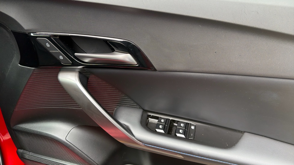 MG MG4 150kW Trophy EV Long Range 64kWh 5dr Auto Electric Hatchback - Image 26