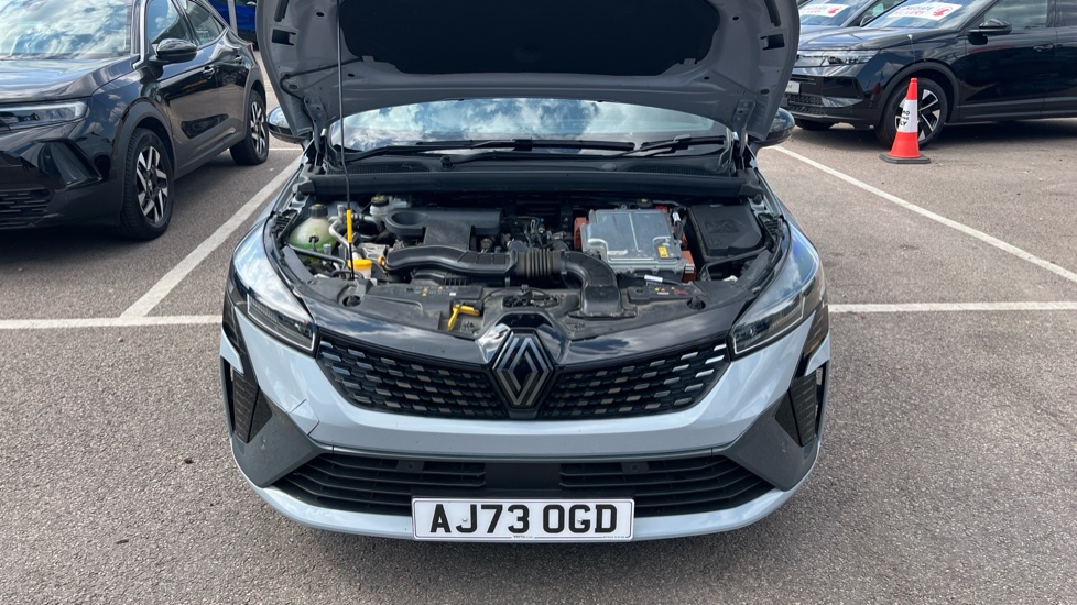 Renault Clio 1.6 E-TECH full hybrid 145 Esprit Alpine 5dr Auto Hybrid Hatchback - Image 8