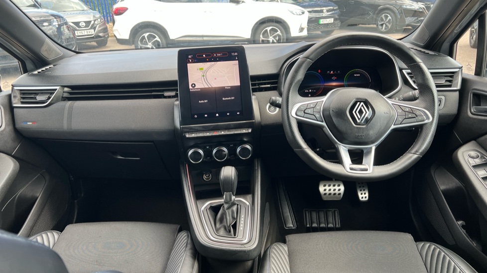 Renault Clio 1.6 E-TECH full hybrid 145 Esprit Alpine 5dr Auto Hybrid Hatchback - Image 10