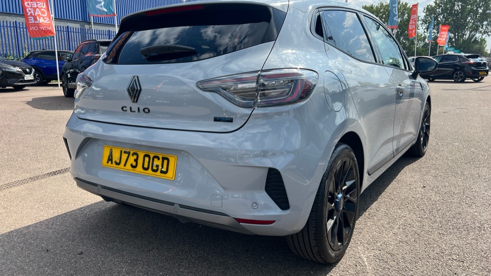 Renault Clio 1.6 E-TECH full hybrid 145 Esprit Alpine 5dr Auto Hybrid Hatchback - Image 27