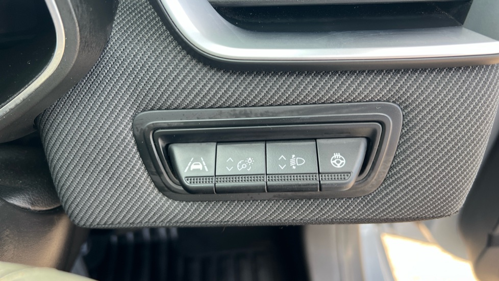 Renault Clio 1.6 E-TECH full hybrid 145 Esprit Alpine 5dr Auto Hybrid Hatchback - Image 47