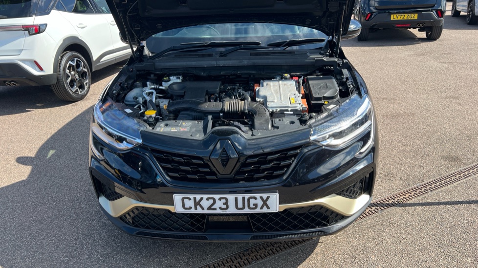 Renault Arkana 1.6 E-Tech full hybrid 145 Engineered 5dr Auto Hybrid Estate - Image 8