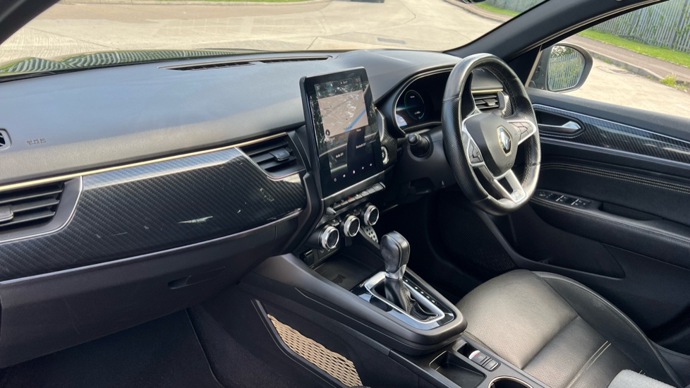 Renault Arkana 1.6 E-Tech full hybrid 145 Engineered 5dr Auto Hybrid Estate - Image 9