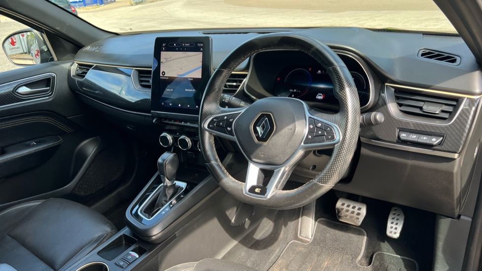 Renault Arkana 1.6 E-Tech full hybrid 145 Engineered 5dr Auto Hybrid Estate - Image 11