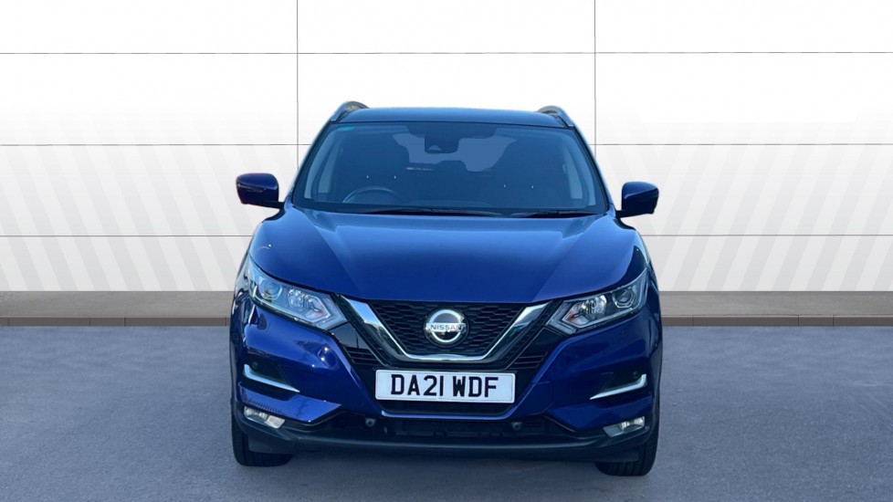 Nissan Qashqai 1.3 DiG-T 160 [157] N-Connecta 5dr DCT Glass Roof Petrol Hatchback - Image 3