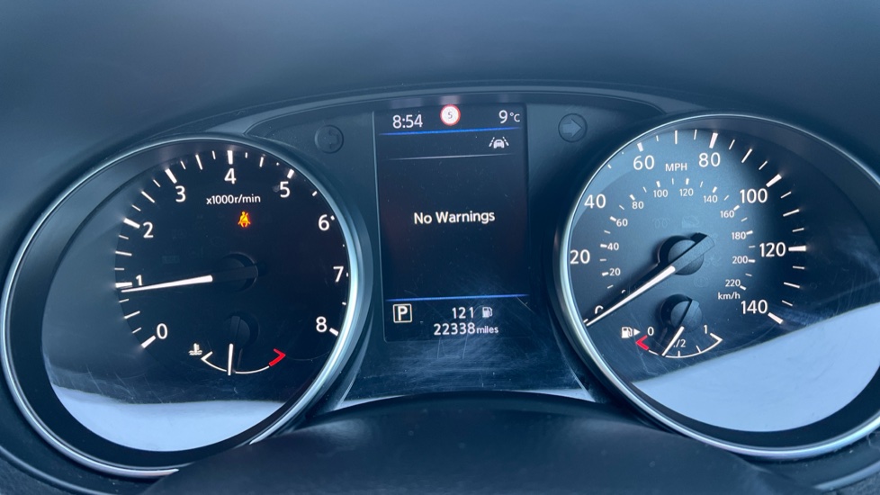 Nissan Qashqai 1.3 DiG-T 160 [157] N-Connecta 5dr DCT Glass Roof Petrol Hatchback - Image 18