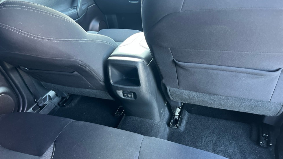 Nissan Qashqai 1.3 DiG-T 160 [157] N-Connecta 5dr DCT Glass Roof Petrol Hatchback - Image 46