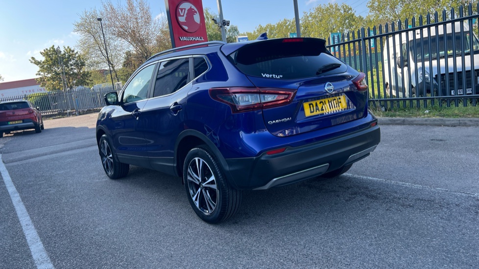 Nissan Qashqai 1.3 DiG-T 160 [157] N-Connecta 5dr DCT Glass Roof Petrol Hatchback - Image 51