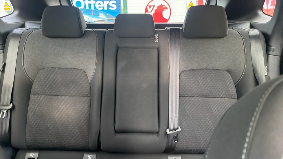Nissan Qashqai 1.3 DiG-T MH 158 N-Connecta 5dr Xtronic Petrol Hatchback - Image 15
