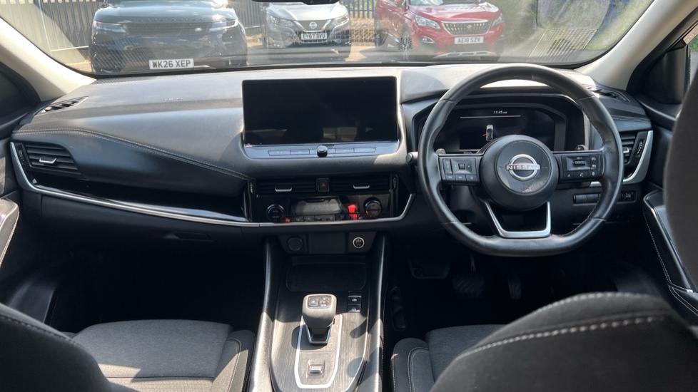 Nissan Qashqai 1.3 DiG-T MH 158 N-Connecta 5dr Xtronic Petrol Hatchback - Image 10