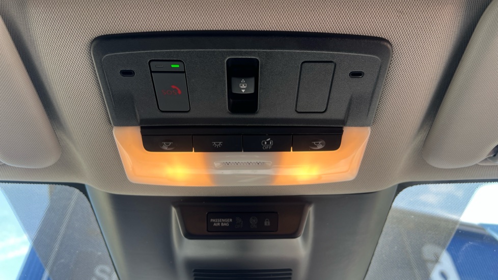 Nissan Qashqai 1.3 DiG-T MH 158 N-Connecta 5dr Xtronic Petrol Hatchback - Image 44