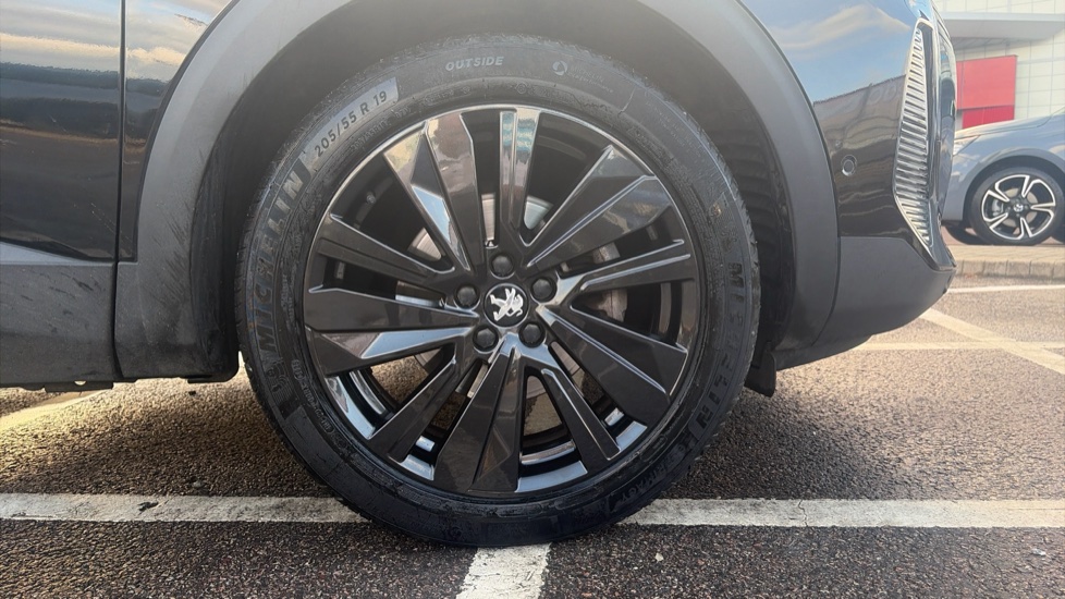 Peugeot 3008 1.2 PureTech GT 5dr EAT8 Petrol Estate - Image 7