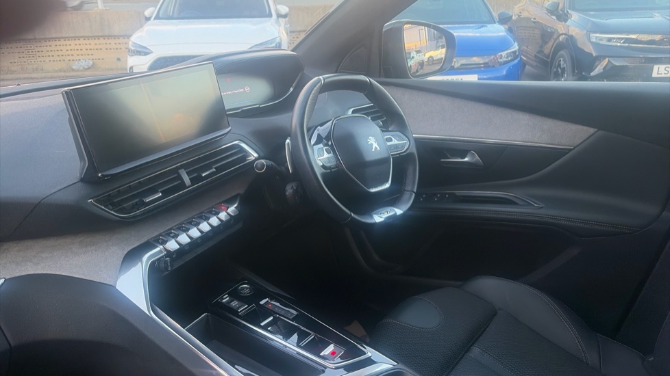 Peugeot 3008 1.2 PureTech GT 5dr EAT8 Petrol Estate - Image 9