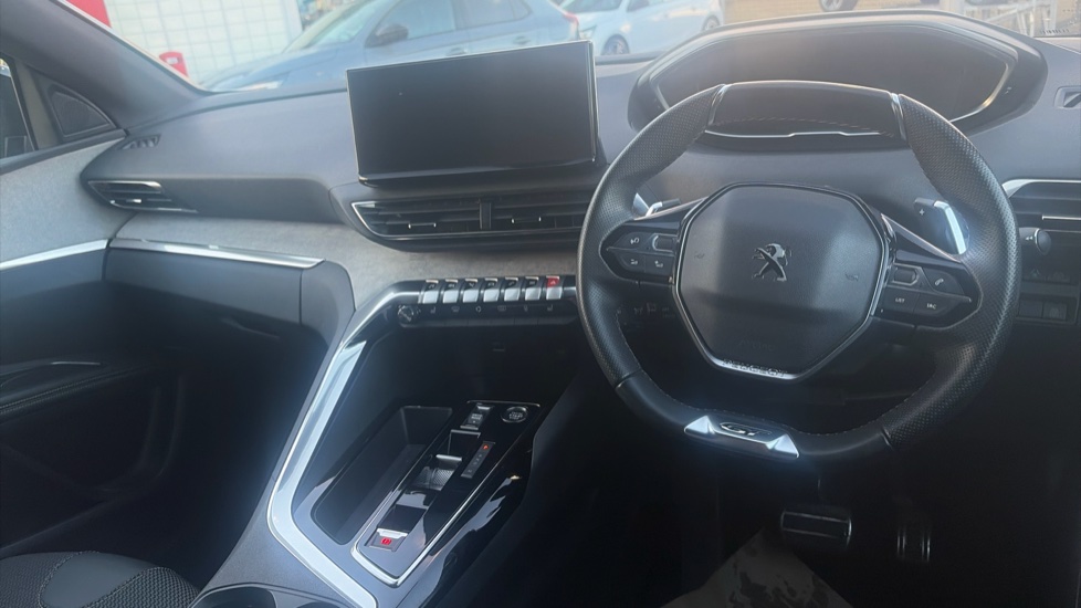 Peugeot 3008 1.2 PureTech GT 5dr EAT8 Petrol Estate - Image 14