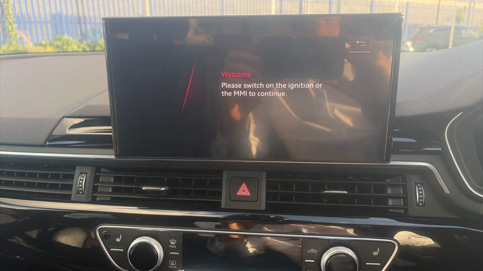 Audi A4 35 TFSI Black Edition 5dr S Tronic Petrol Estate - Image 12