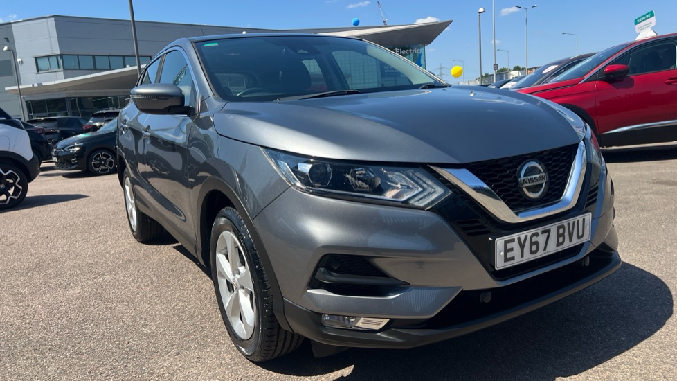 Nissan Qashqai 1.2 DiG-T Acenta 5dr Petrol Hatchback - Image 22