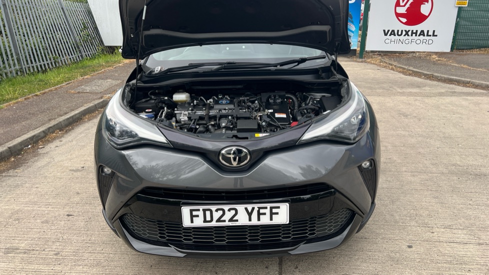Toyota C-HR 1.8 Hybrid GR Sport 5dr CVT Hybrid Hatchback - Image 8