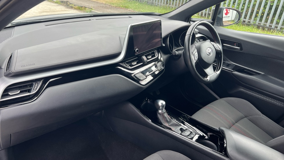 Toyota C-HR 1.8 Hybrid GR Sport 5dr CVT Hybrid Hatchback - Image 9