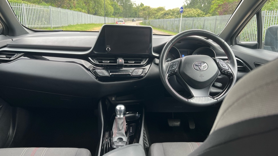 Toyota C-HR 1.8 Hybrid GR Sport 5dr CVT Hybrid Hatchback - Image 10