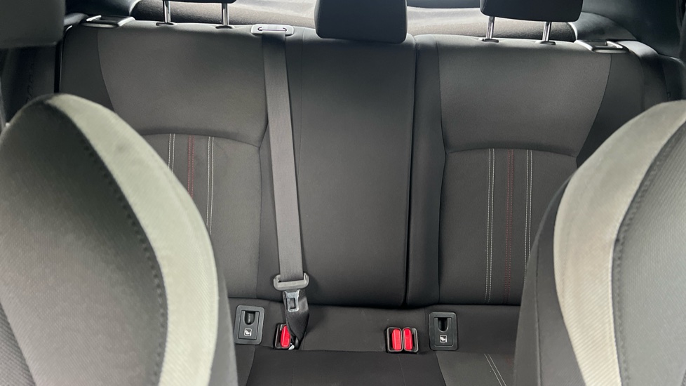 Toyota C-HR 1.8 Hybrid GR Sport 5dr CVT Hybrid Hatchback - Image 15