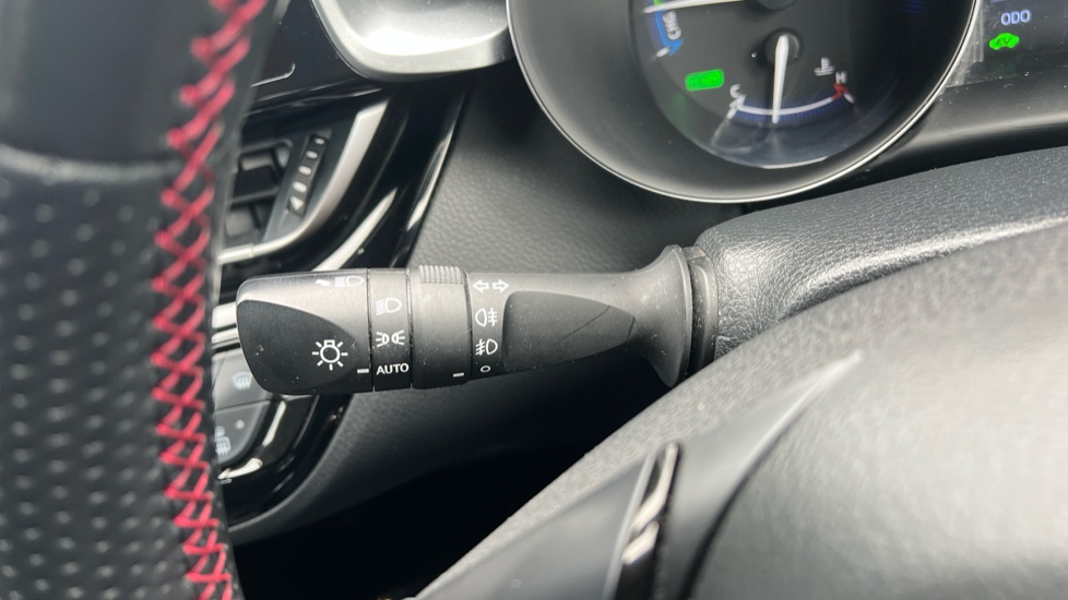 Toyota C-HR 1.8 Hybrid GR Sport 5dr CVT Hybrid Hatchback - Image 25