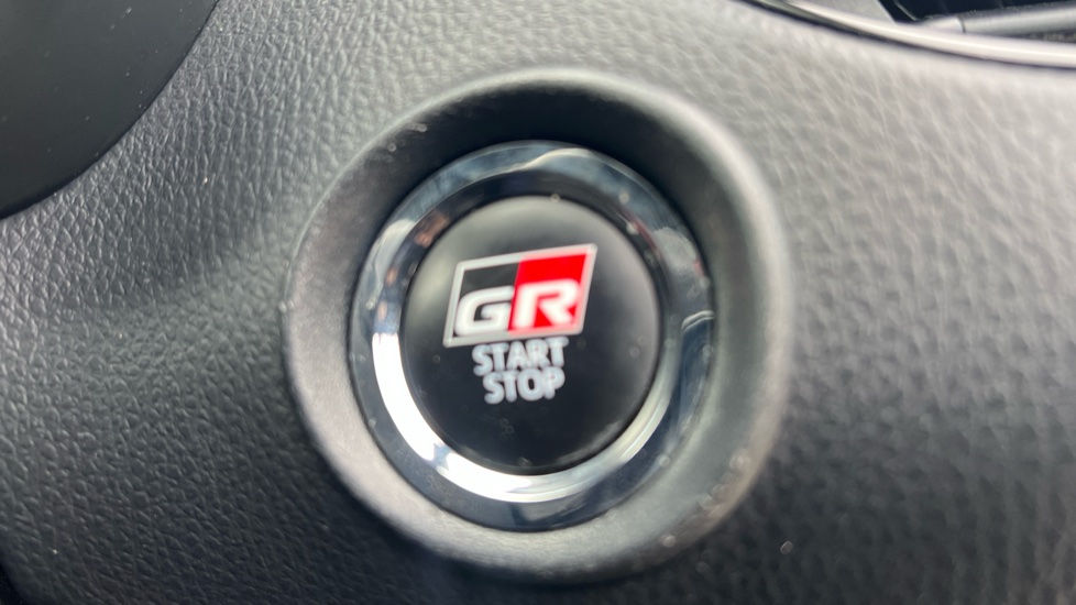 Toyota C-HR 1.8 Hybrid GR Sport 5dr CVT Hybrid Hatchback - Image 42