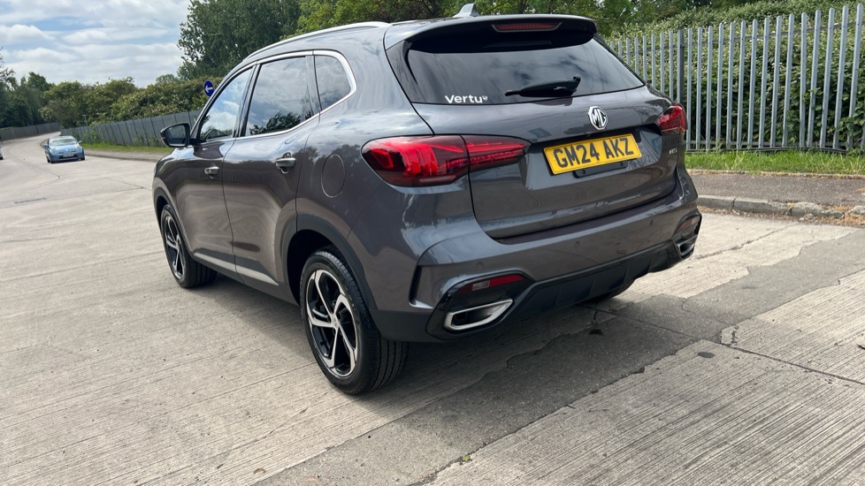 MG HS 1.5 T-GDI Trophy 5dr DCT Petrol Hatchback - Image 50