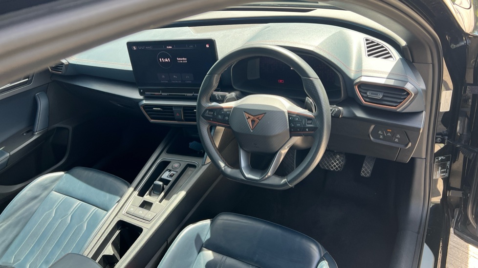 CUPRA Formentor 1.4 eHybrid 204 V2 5dr DSG Estate - Image 11