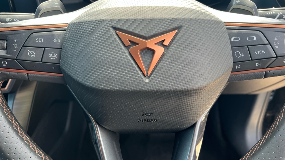 CUPRA Formentor 1.4 eHybrid 204 V2 5dr DSG Estate - Image 33